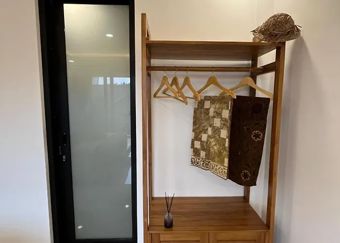ホームステイ Tutde's House ウブド